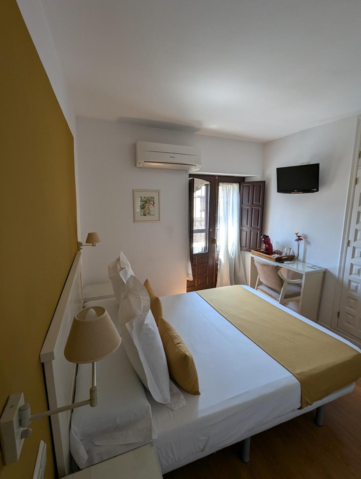 Hostal Tabanqueta Куенка Екстериор снимка